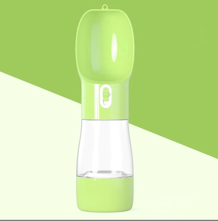 PawSip & Snack™ – Travel Bottle for Thirsty Tails.